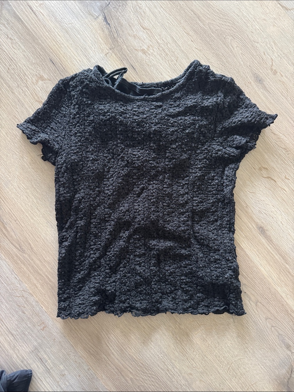 art class Black Short Sleeve Textured Tee